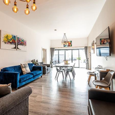 Lionheart Large Luxury Lodge - Sleeps 10- Dog Friendly,Near Sherwood Forest At Fairview Farm Nottingham Great For Family Gatherings ,Groups ,Parties Kültér fotó