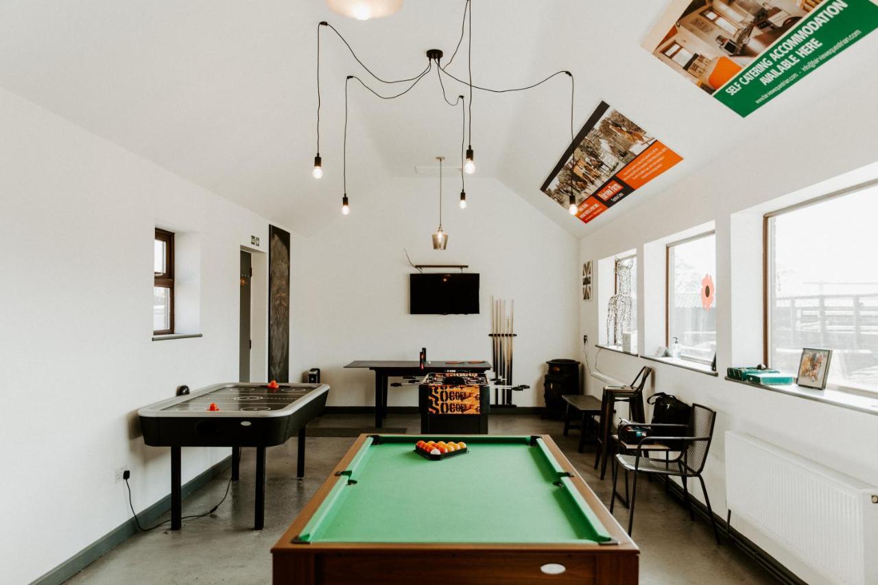 Lionheart Large Luxury Lodge - Sleeps 10- Dog Friendly,Near Sherwood Forest At Fairview Farm Nottingham Great For Family Gatherings ,Groups ,Parties Kültér fotó