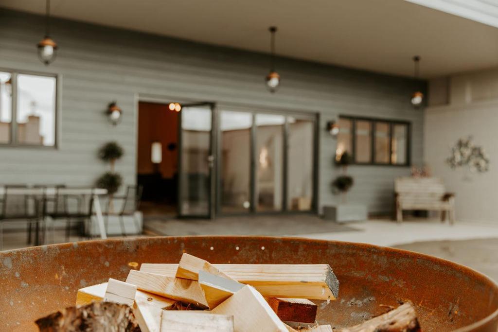 Lionheart Large Luxury Lodge - Sleeps 10- Dog Friendly,Near Sherwood Forest At Fairview Farm Nottingham Great For Family Gatherings ,Groups ,Parties Kültér fotó