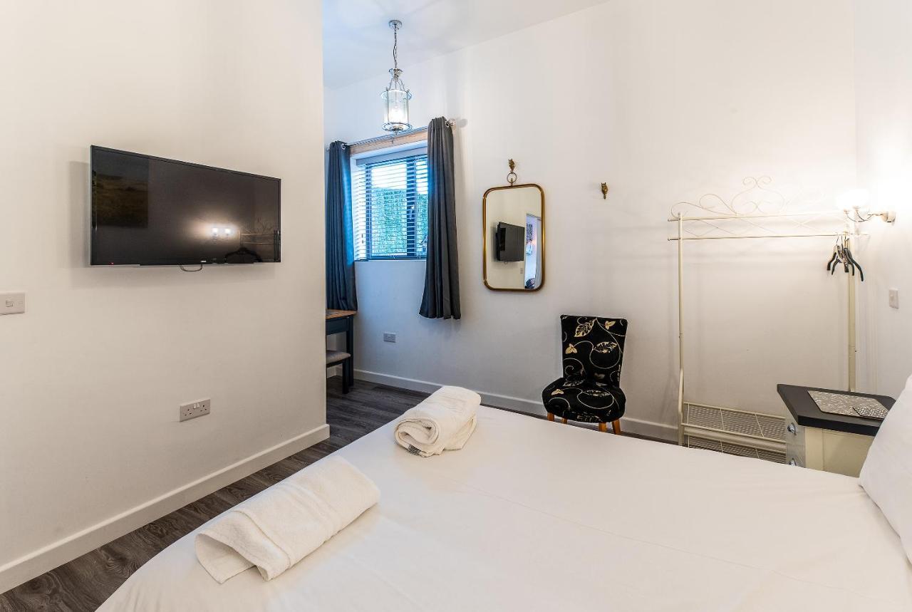 Lionheart Large Luxury Lodge - Sleeps 10- Dog Friendly,Near Sherwood Forest At Fairview Farm Nottingham Great For Family Gatherings ,Groups ,Parties Kültér fotó