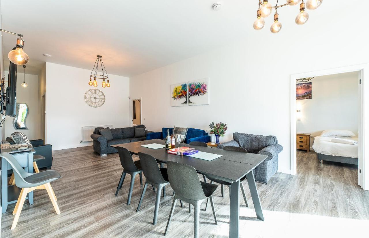 Lionheart Large Luxury Lodge - Sleeps 10- Dog Friendly,Near Sherwood Forest At Fairview Farm Nottingham Great For Family Gatherings ,Groups ,Parties Kültér fotó
