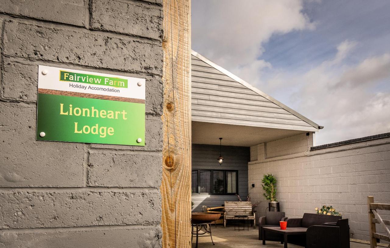 Lionheart Large Luxury Lodge - Sleeps 10- Dog Friendly,Near Sherwood Forest At Fairview Farm Nottingham Great For Family Gatherings ,Groups ,Parties Kültér fotó