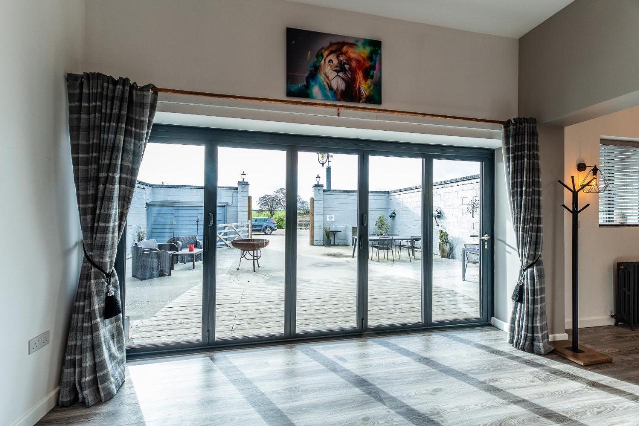 Lionheart Large Luxury Lodge - Sleeps 10- Dog Friendly,Near Sherwood Forest At Fairview Farm Nottingham Great For Family Gatherings ,Groups ,Parties Kültér fotó